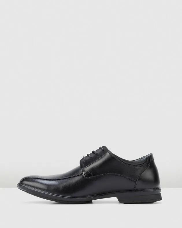 HUSH PUPPIES CAREY LEATHER LACE UP SHOE - BLACK